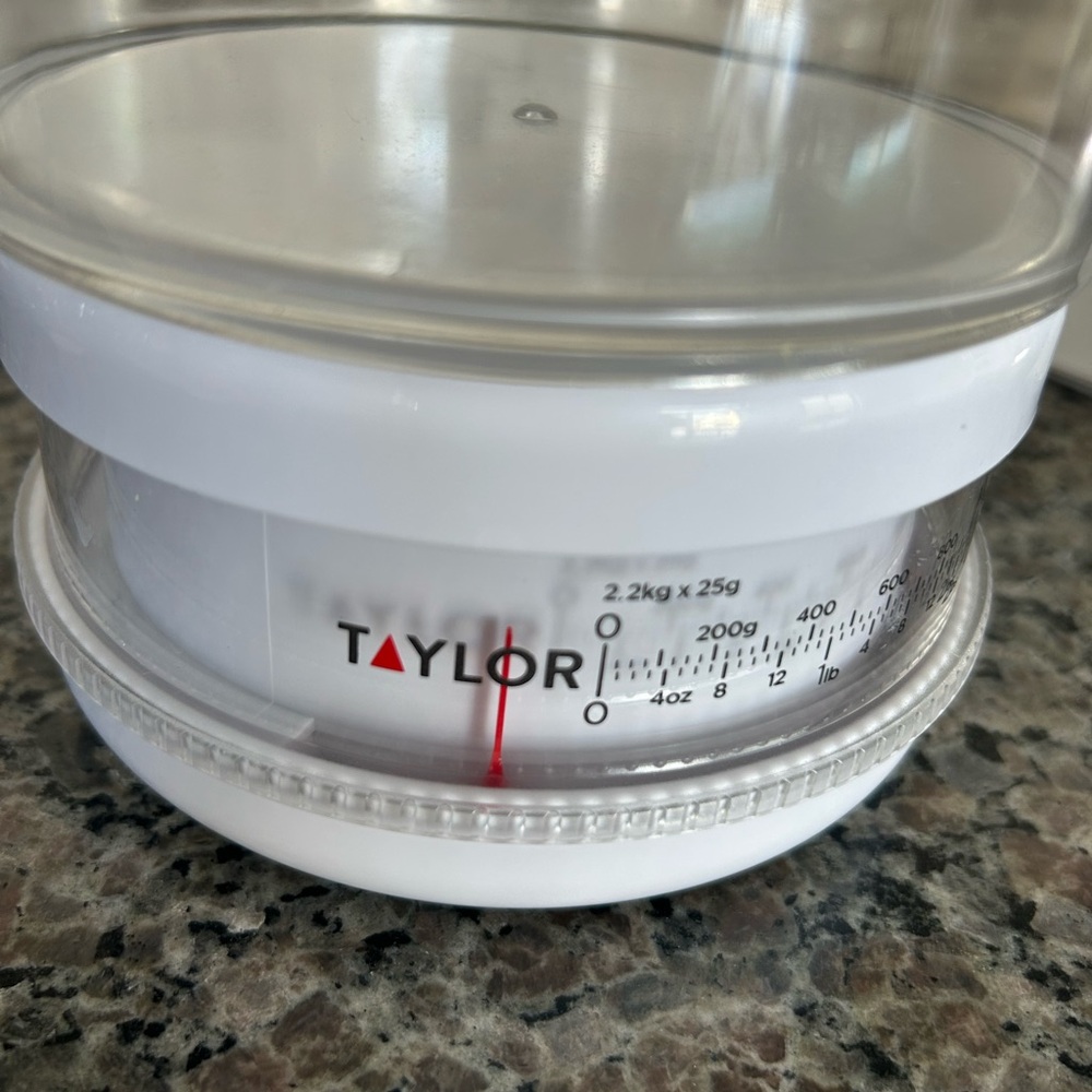 Taylor brand food scale - Picture 3 of 4